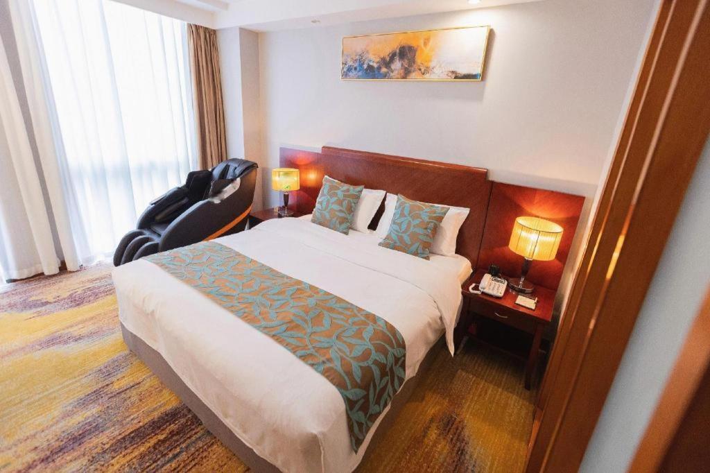 Qingdao Royal Garden Hotel מראה חיצוני תמונה