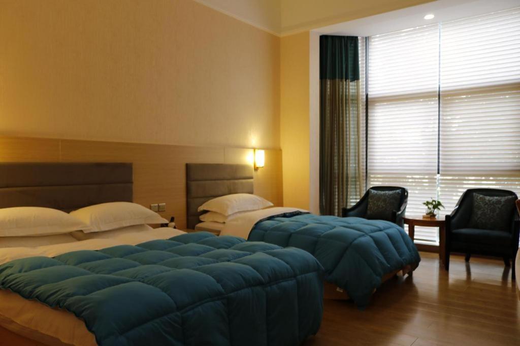 Qingdao Royal Garden Hotel מראה חיצוני תמונה