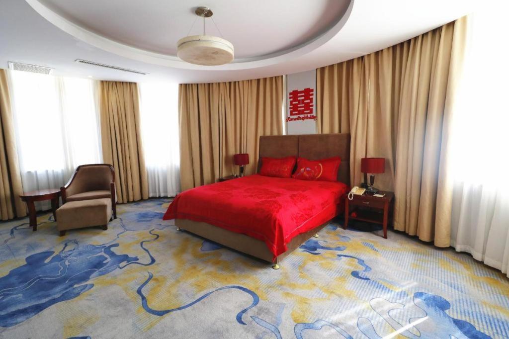 Qingdao Royal Garden Hotel מראה חיצוני תמונה