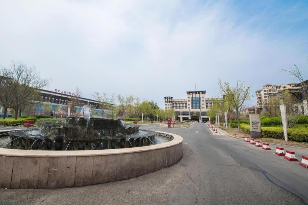 Qingdao Royal Garden Hotel מראה חיצוני תמונה
