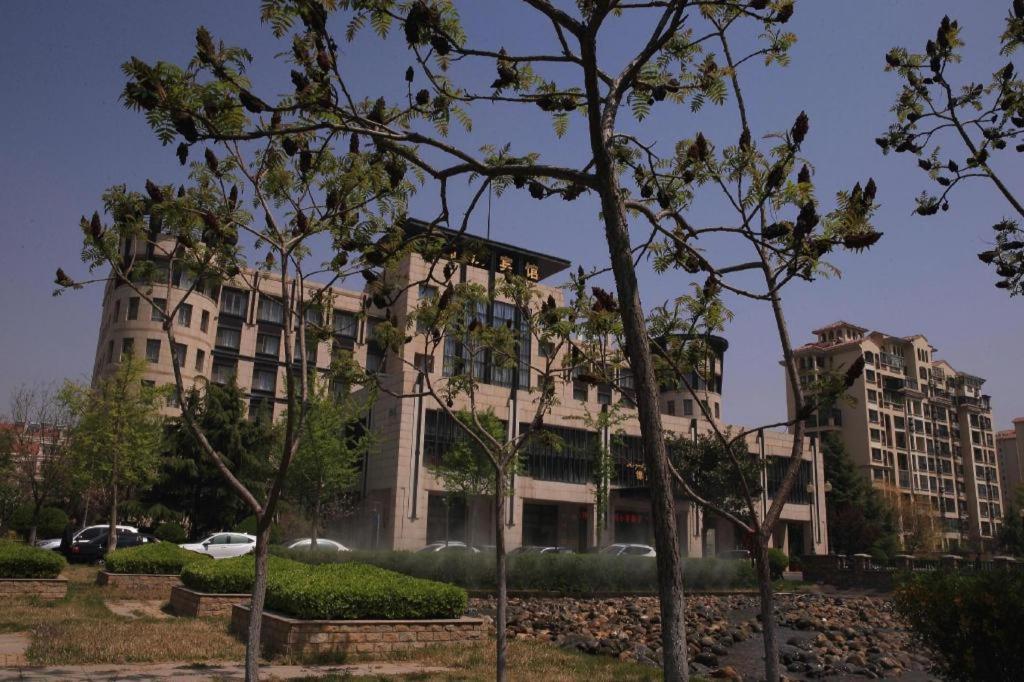 Qingdao Royal Garden Hotel מראה חיצוני תמונה